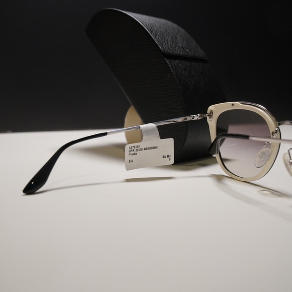 Prada shades - Picture 2 of 6